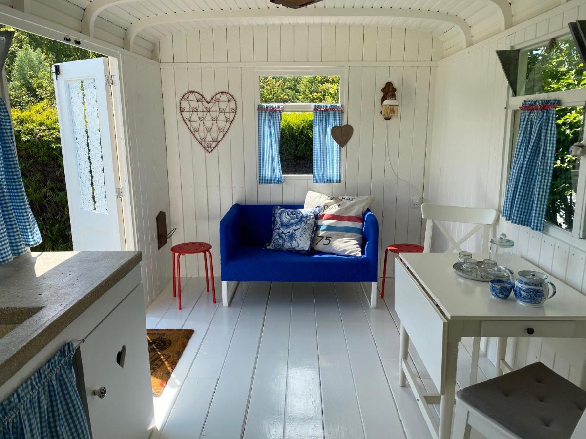 Hotel Little Blue House Oostvoorne Zewnętrze zdjęcie